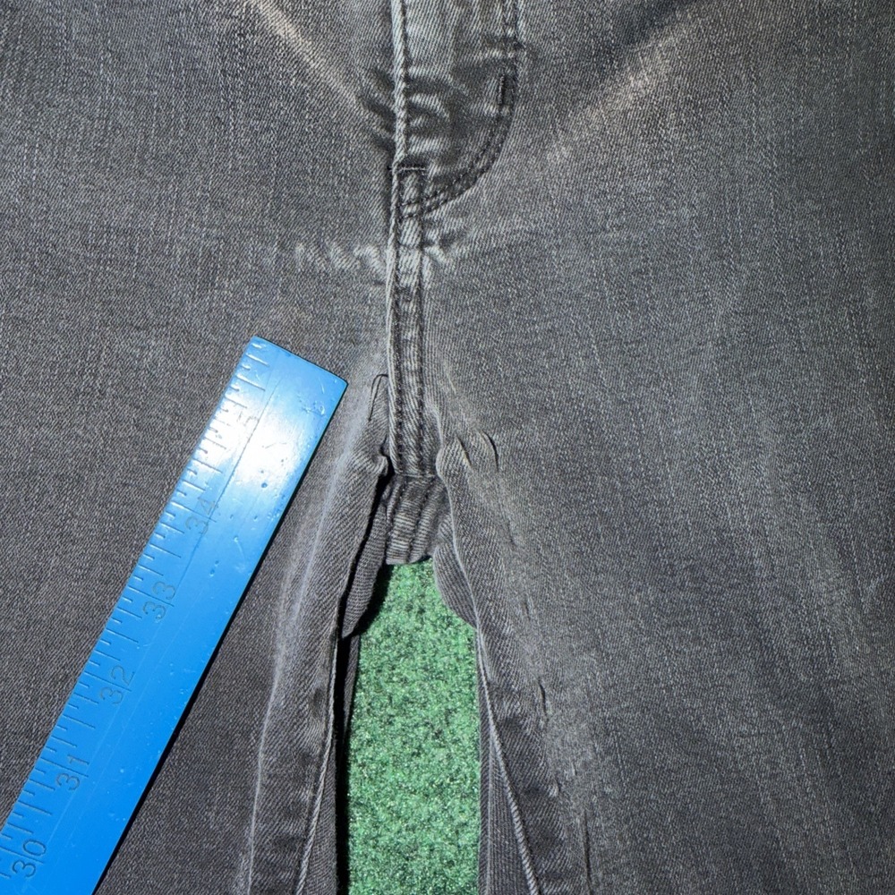 312 Levi Strauss Shaping Slim Jeans Women's Size 30 Black Jeans - Picture 3 of 6